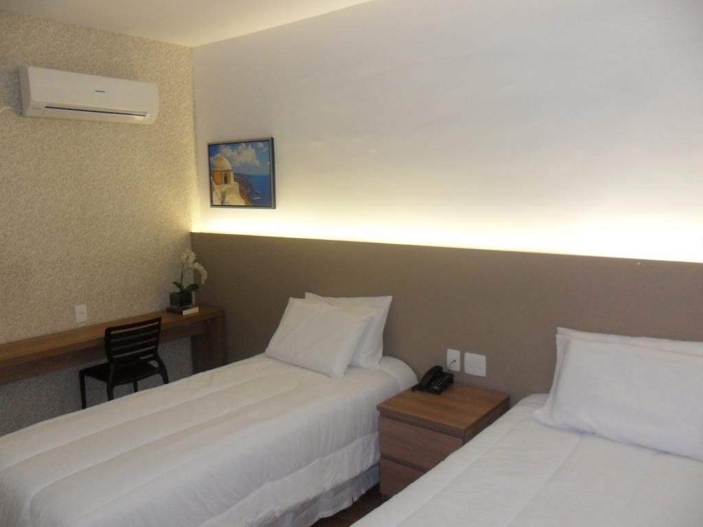 Lord Hotel Aeroporto Confins 베스파시아노 외부 사진